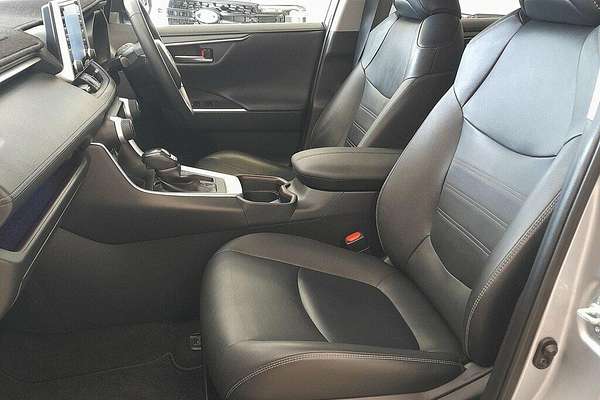 2020 Toyota RAV4 Cruiser MXAA52R