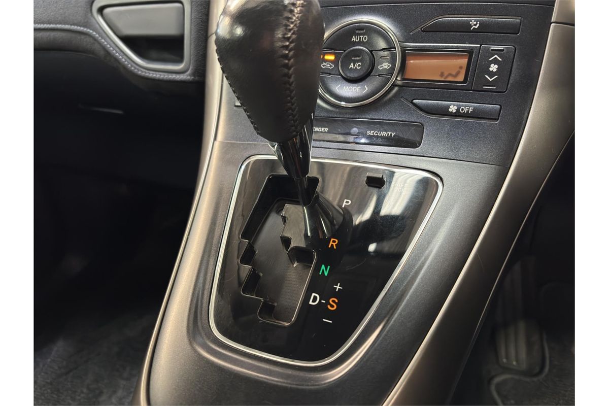 2008 Toyota BLADE MASTER GRE156
