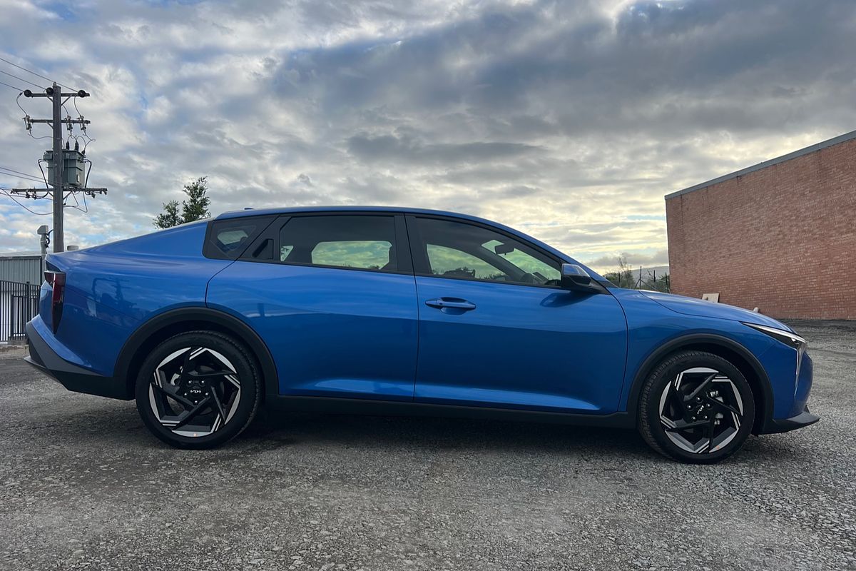 2024 Kia K4 Sport CL4m