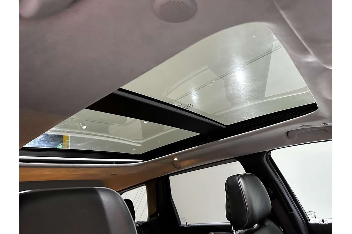 2019 Jeep Grand Cherokee Summit WK