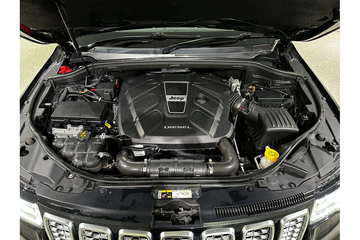 2019 Jeep Grand Cherokee Summit WK