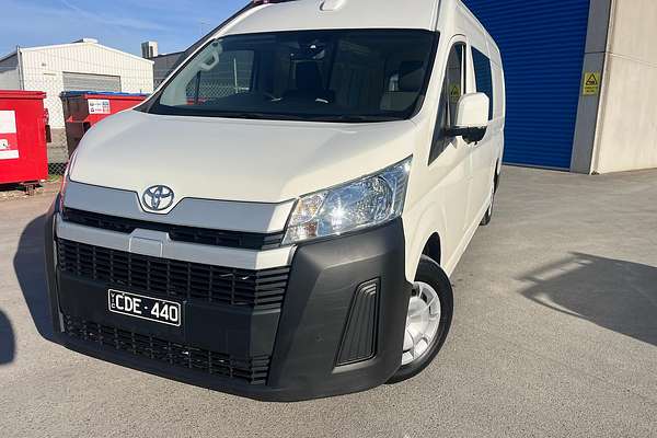 2022 Toyota Hiace GDH320R