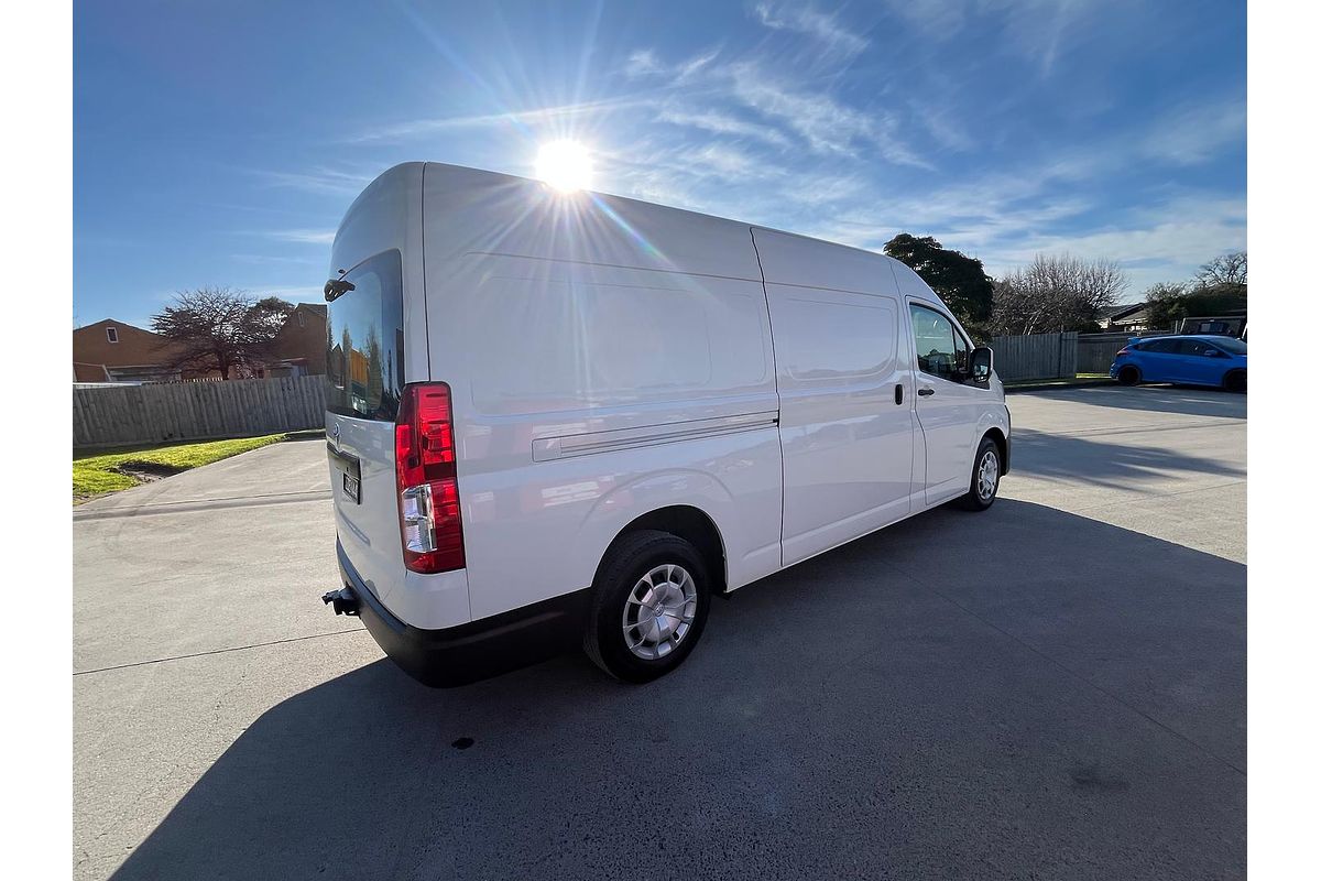 2022 Toyota Hiace GDH320R