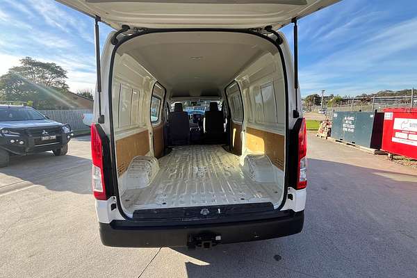 2022 Toyota Hiace GDH320R
