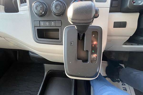 2022 Toyota Hiace GDH320R