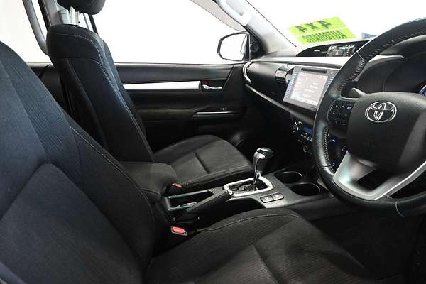 2017 Toyota Hilux SR5 GUN126R 4X4