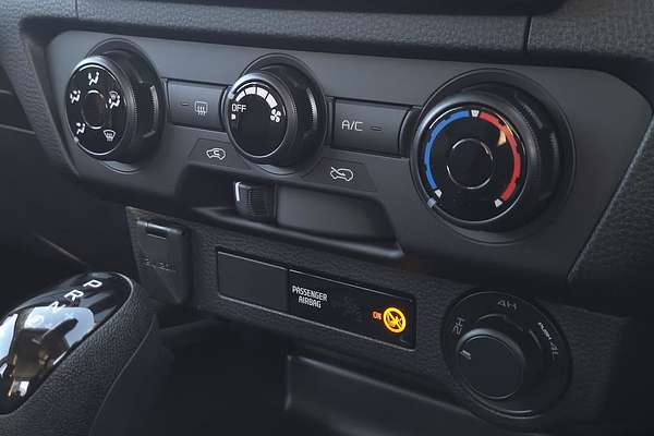 2025 Mazda BT-50 XT TF 4X4