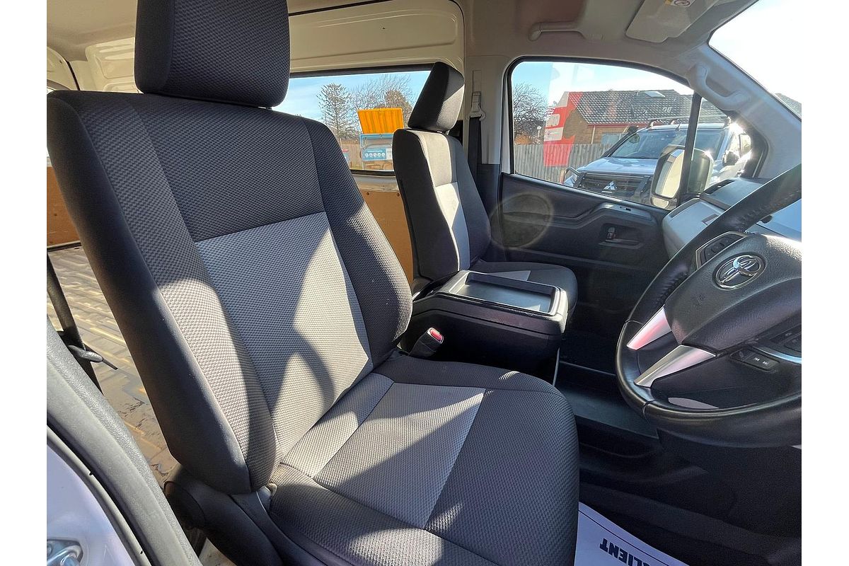 2022 Toyota Hiace GDH320R