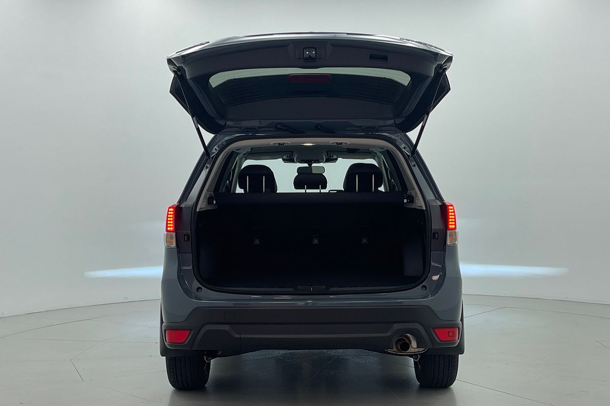 2025 Subaru Forester 2.5i S5