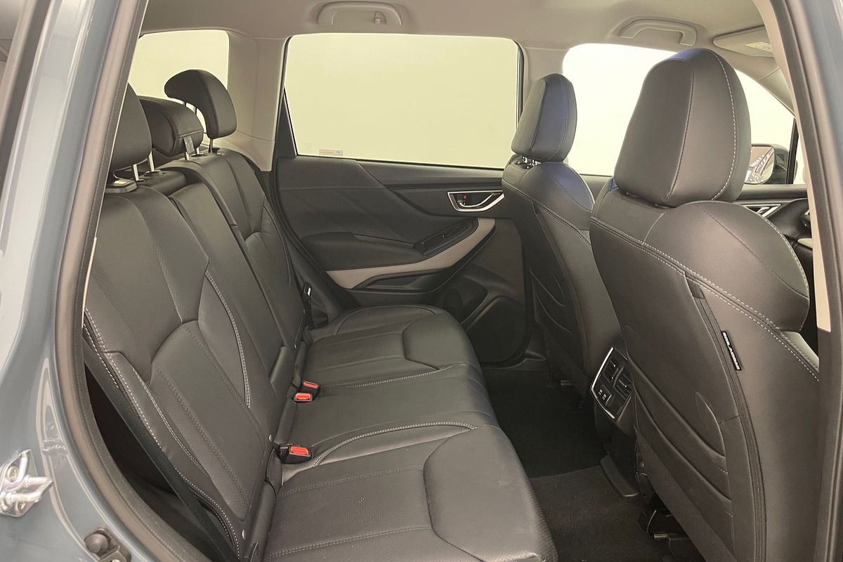 2025 Subaru Forester 2.5i S5