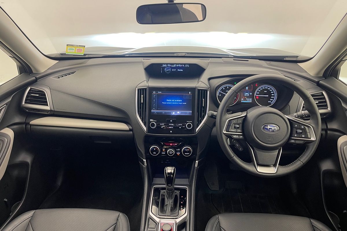 2025 Subaru Forester 2.5i S5