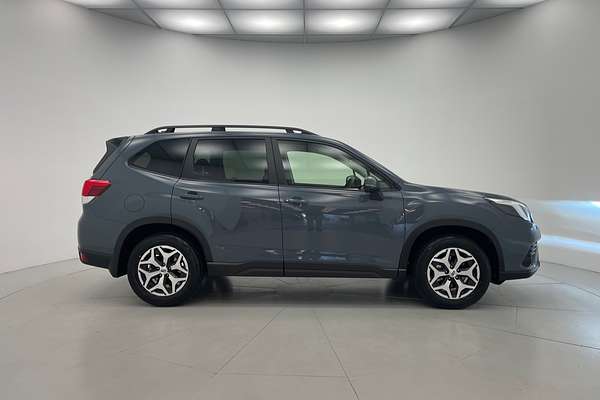 2025 Subaru Forester 2.5i S5