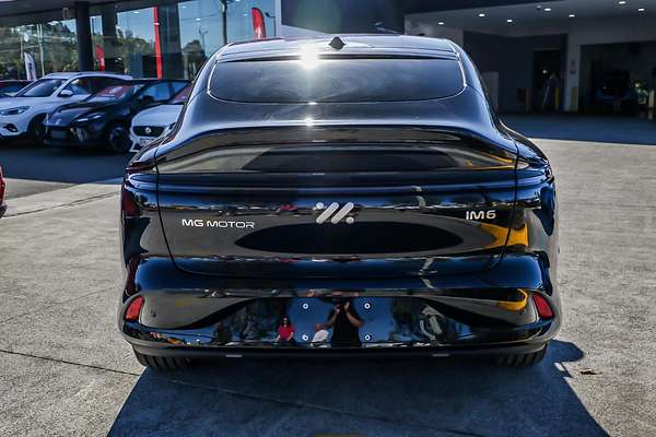 2025 MG IM6 Performance S12L
