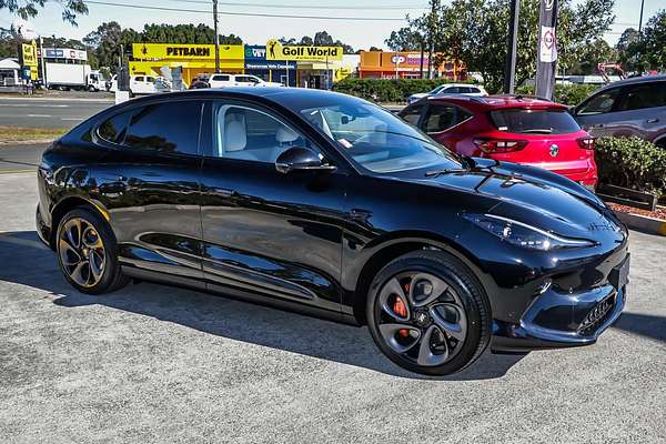 2025 MG IM6 Performance S12L