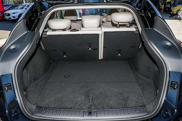 2025 MG IM6 Performance S12L