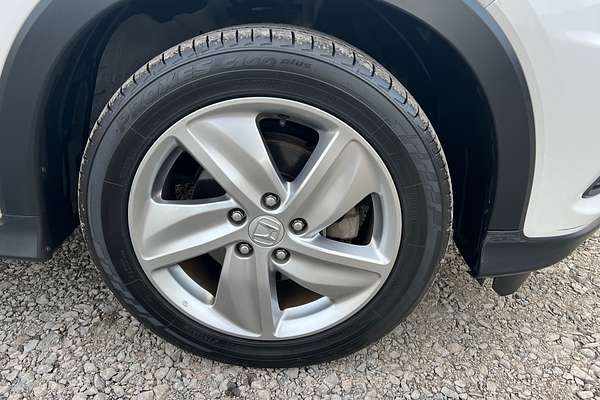 2019 Honda HR-V VTi-S