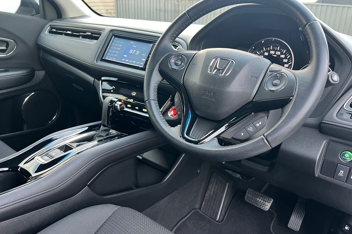 2019 Honda HR-V VTi-S