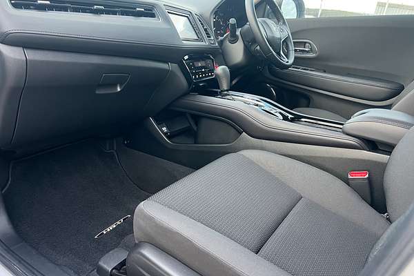 2019 Honda HR-V VTi-S