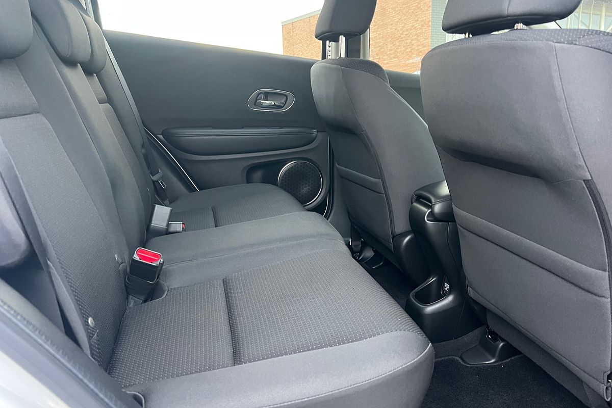 2019 Honda HR-V VTi-S