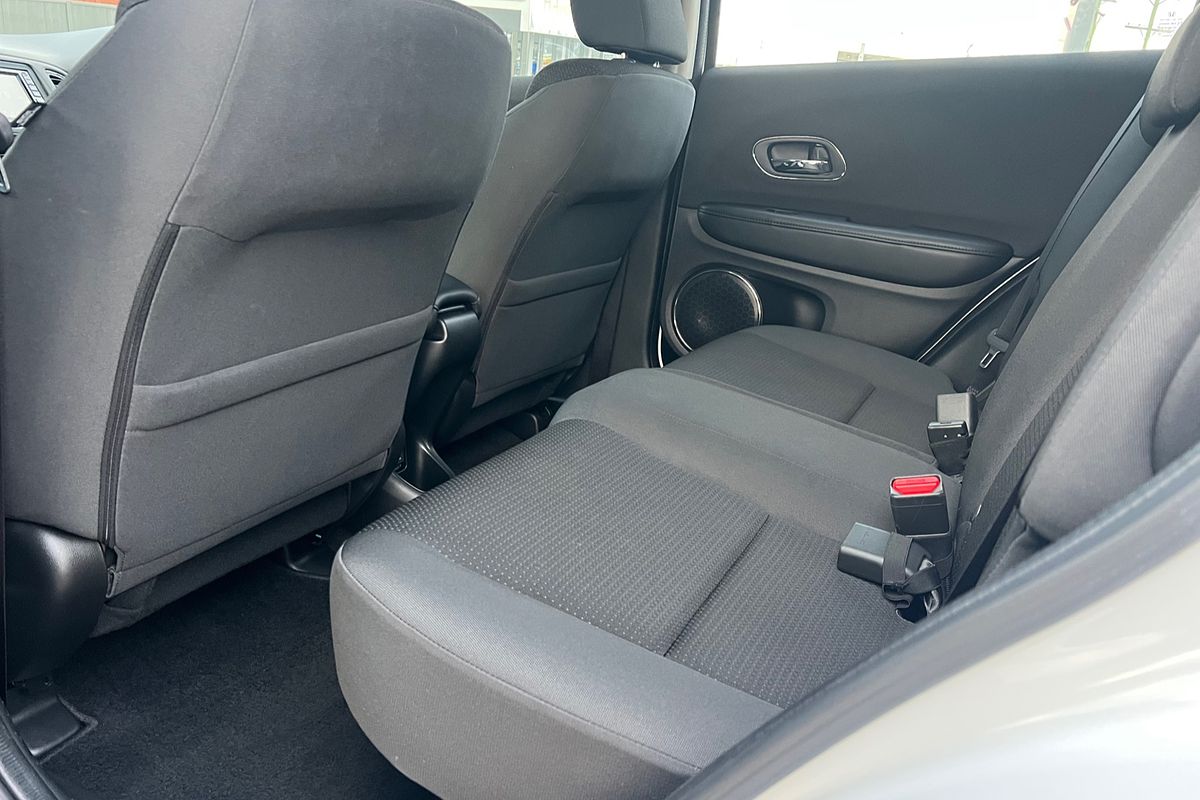 2019 Honda HR-V VTi-S