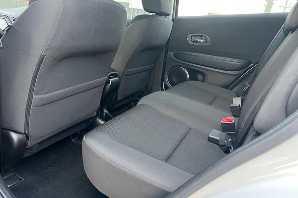 2019 Honda HR-V VTi-S