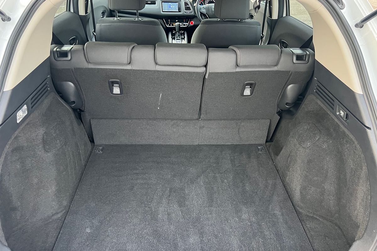 2019 Honda HR-V VTi-S