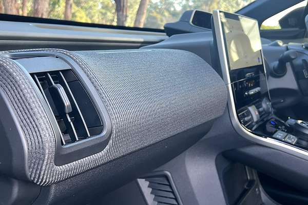 2024 Subaru Solterra AWD E1-1