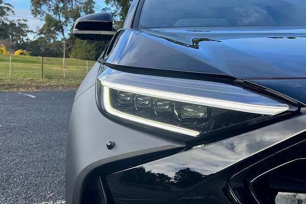 2024 Subaru Solterra AWD E1-1