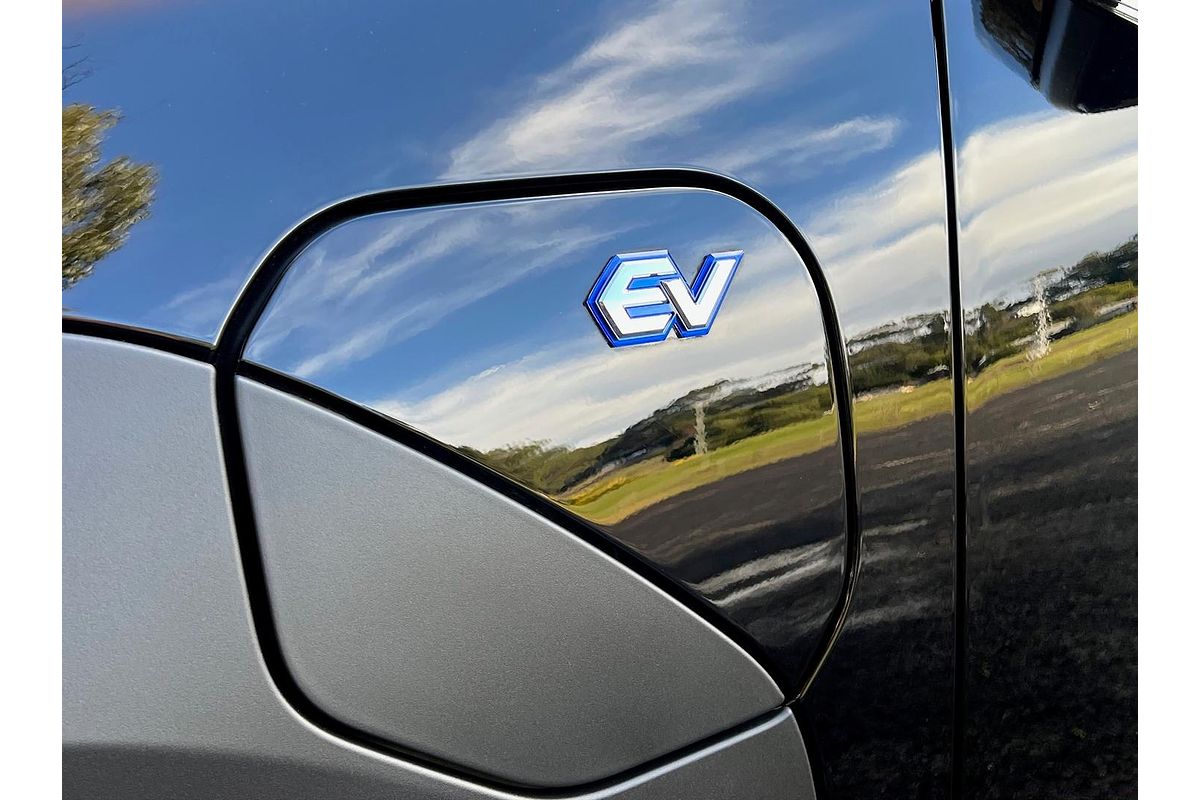 2024 Subaru Solterra AWD E1-1