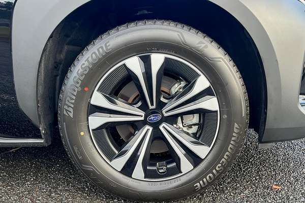 2024 Subaru Solterra AWD E1-1