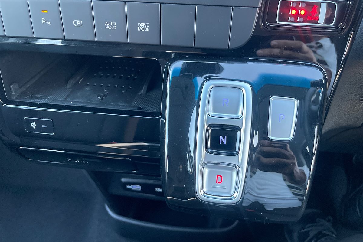 2022 Hyundai STARIA  US4.V1