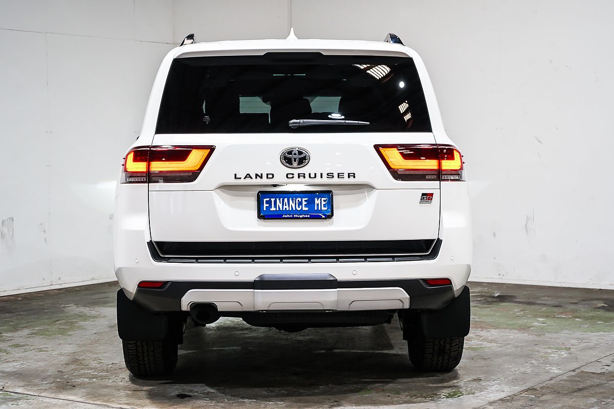 2024 Toyota Landcruiser GR Sport FJA300R