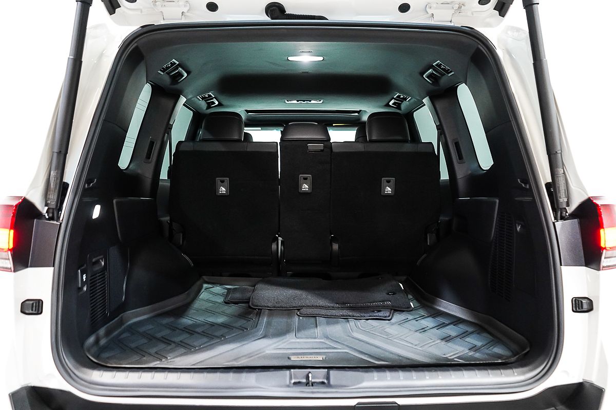 2024 Toyota Landcruiser GR Sport FJA300R