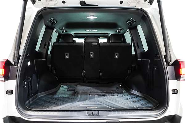 2024 Toyota Landcruiser GR Sport FJA300R