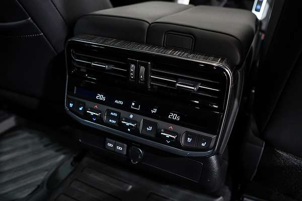 2024 Toyota Landcruiser GR Sport FJA300R