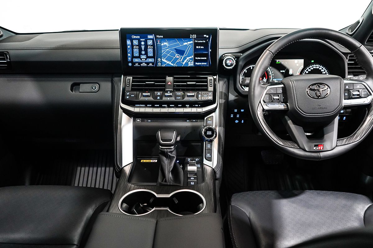 2024 Toyota Landcruiser GR Sport FJA300R