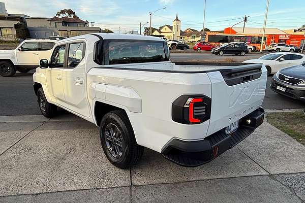 2025 Kia Tasman SX TK 4X4