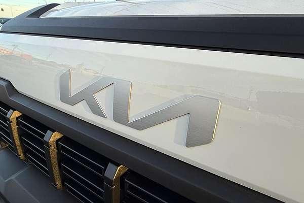 2025 Kia Tasman SX TK 4X4