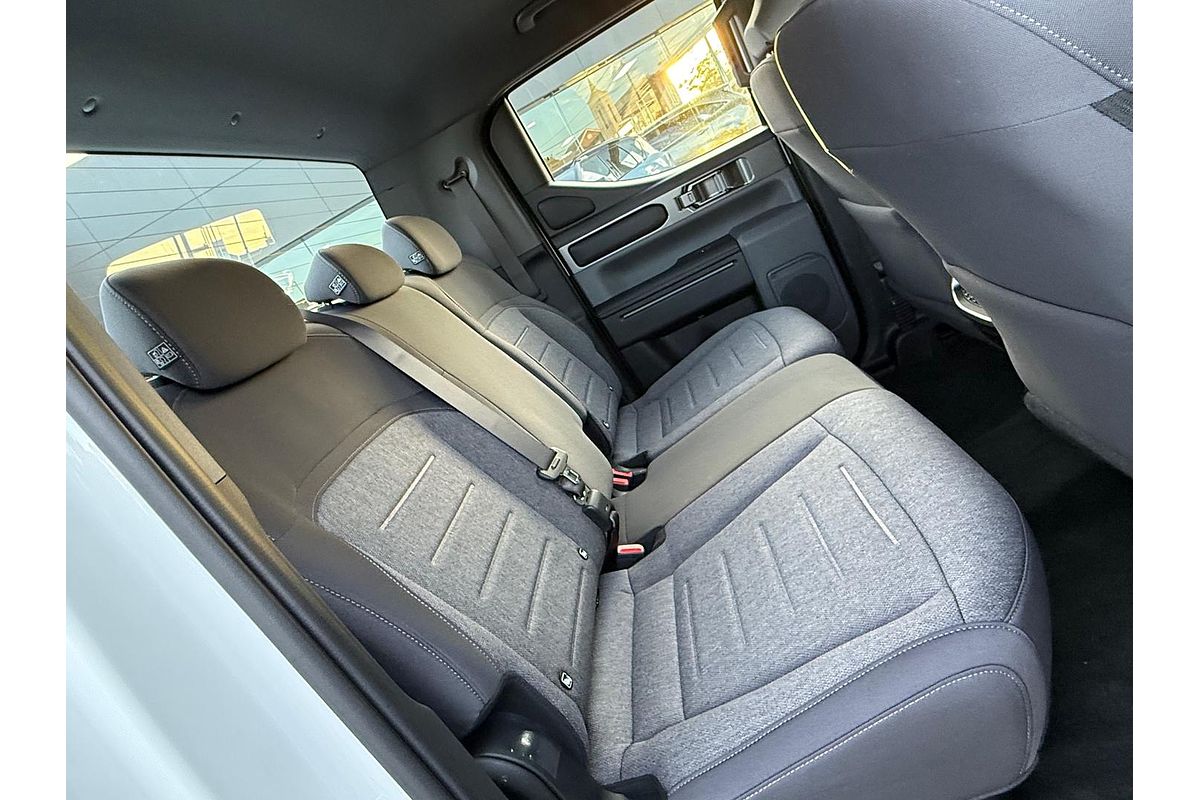 2025 Kia Tasman SX TK 4X4