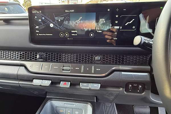 2025 Kia Tasman SX TK 4X4