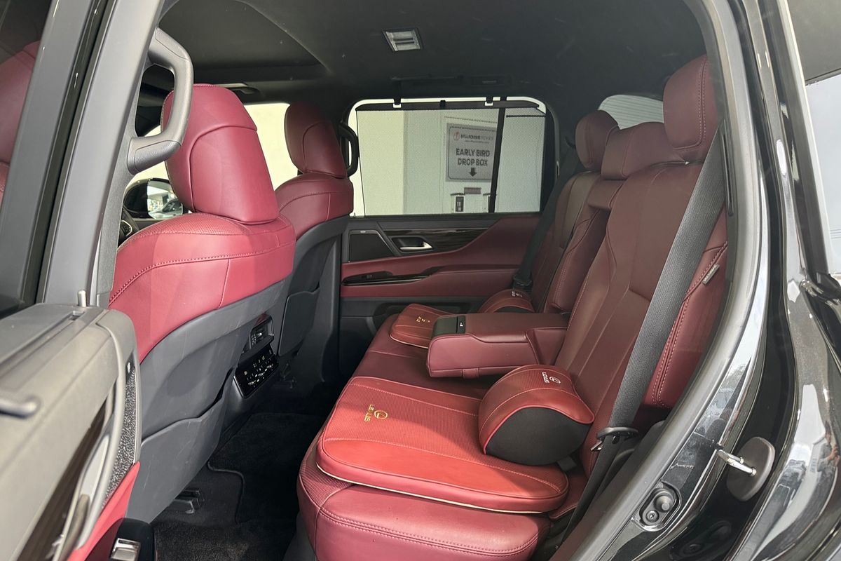 2023 Lexus LX LX600 VJA310R