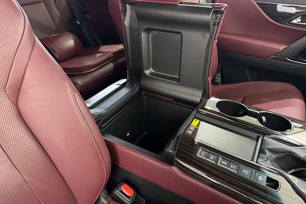 2023 Lexus LX LX600 VJA310R