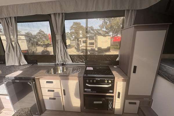 2025 Jayco Swan Ob.Cp-My25