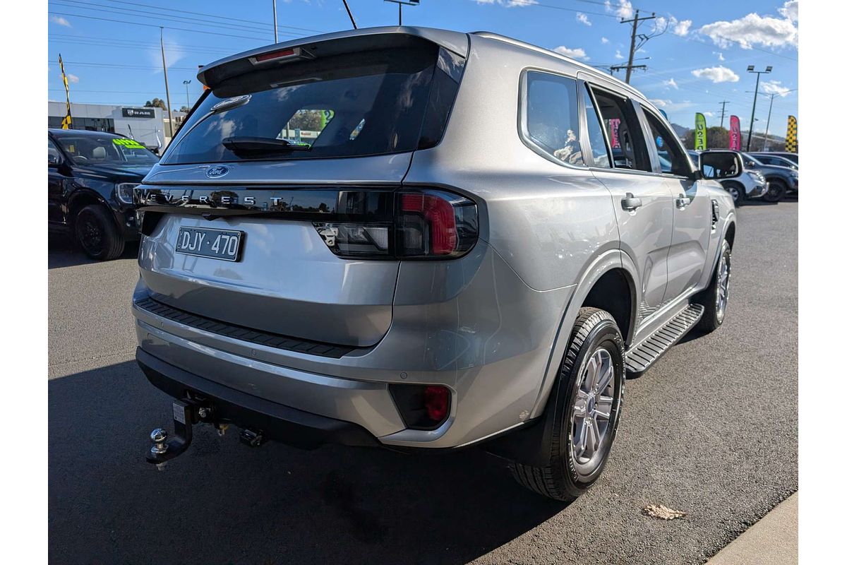 2024 Ford Everest Ambiente 2.0L