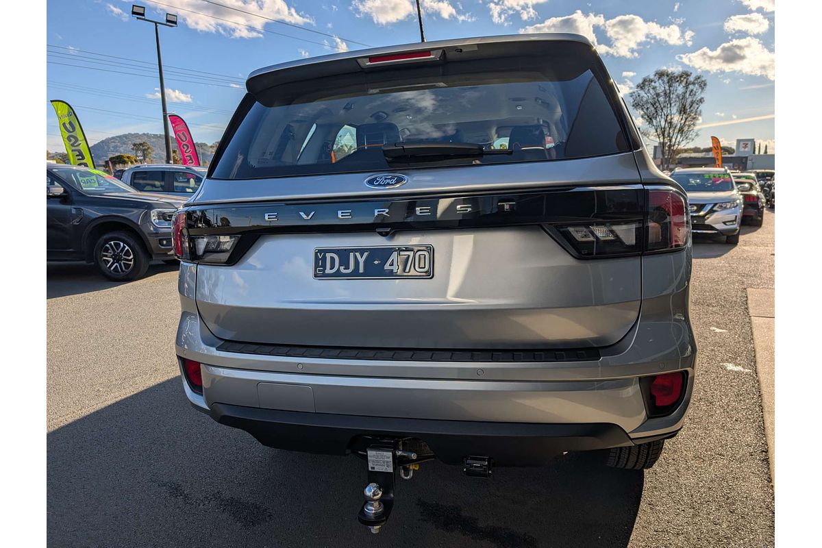 2024 Ford Everest Ambiente 2.0L