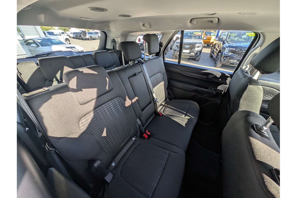 2024 Ford Everest Ambiente 2.0L