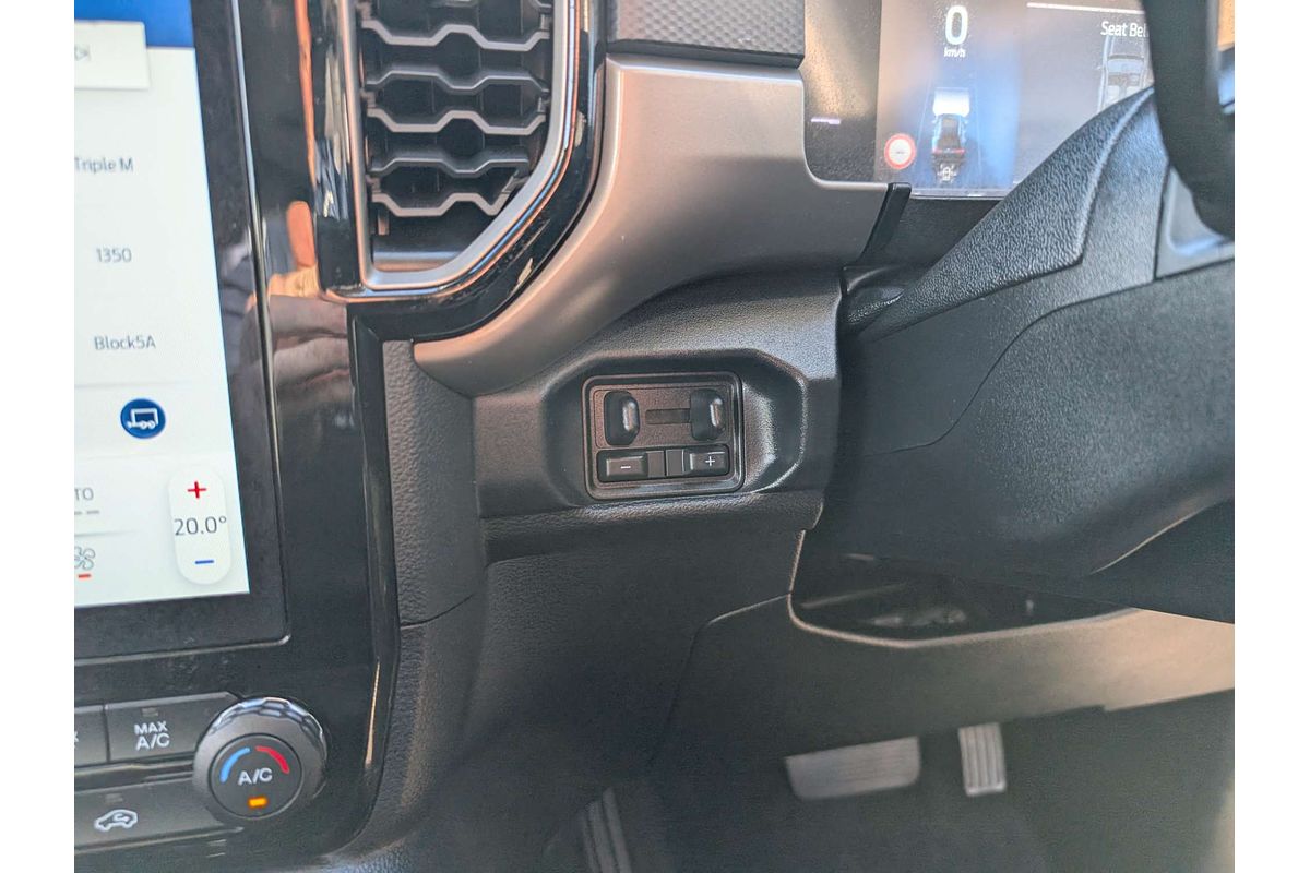 2024 Ford Everest Ambiente 2.0L