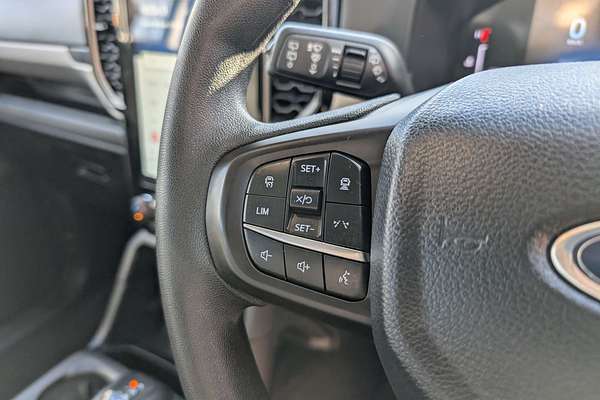2024 Ford Everest Ambiente 2.0L