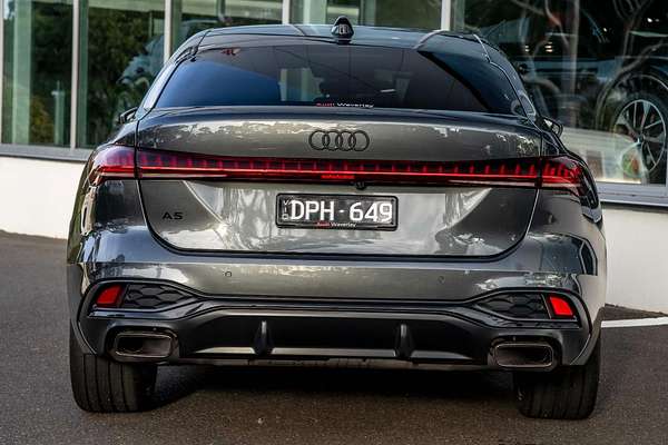 2025 Audi A5 TFSI 150kW S line B10