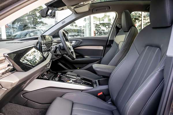 2025 Audi A5 TFSI 150kW S line B10